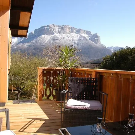 Le P'tit De La Fressine Chalet